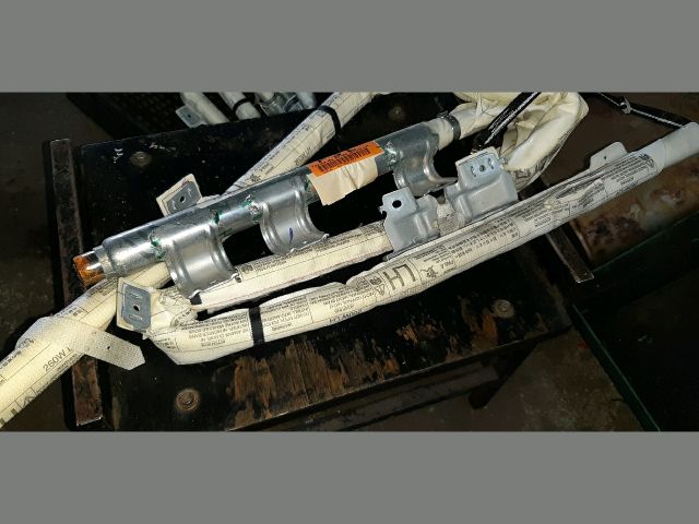 bontott TOYOTA COROLLA VERSO Bal első Függöny Légzsák