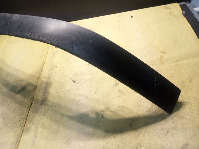 bontott TOYOTA COROLLA VERSO Bal első Koptató