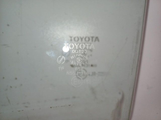 bontott TOYOTA COROLLA VERSO Bal hátsó Ablak