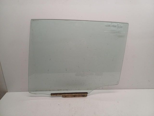 bontott TOYOTA COROLLA VERSO Bal hátsó Ablak