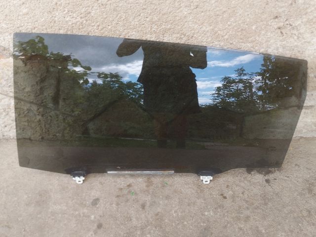 bontott TOYOTA COROLLA VERSO Bal hátsó Ablak