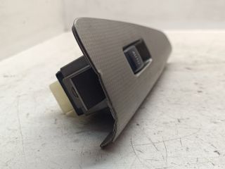 bontott TOYOTA COROLLA VERSO Bal hátsó Ablakemelő Kapcsoló