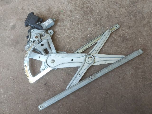 bontott TOYOTA COROLLA VERSO Bal hátsó Ablakemelő Szerkezet (Elektromos)