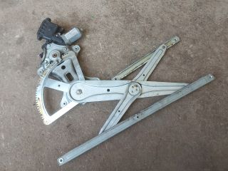 bontott TOYOTA COROLLA VERSO Bal hátsó Ablakemelő Szerkezet (Elektromos)