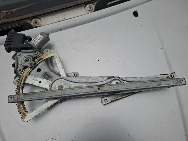 bontott TOYOTA COROLLA VERSO Bal hátsó Ablakemelő Szerkezet (Elektromos)