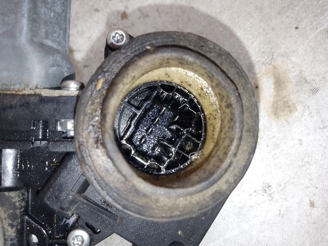 bontott TOYOTA COROLLA VERSO Bal hátsó Ablakemelő Szerkezet (Elektromos)