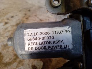 bontott TOYOTA COROLLA VERSO Bal hátsó Ablakemelő Szerkezet (Elektromos)