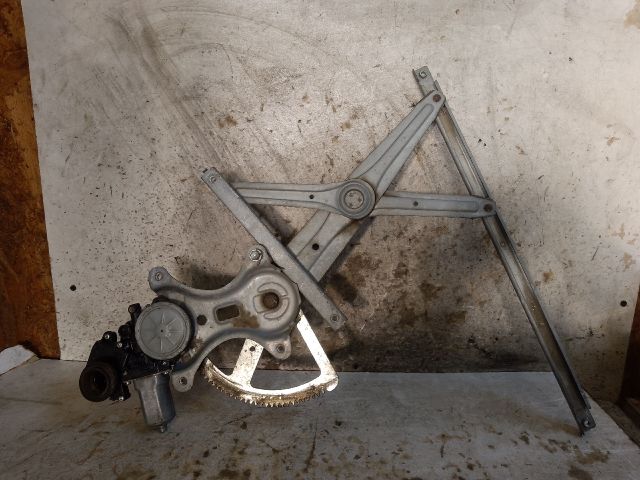 bontott TOYOTA COROLLA VERSO Bal hátsó Ablakemelő Szerkezet (Elektromos)