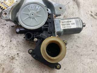 bontott TOYOTA COROLLA VERSO Bal hátsó Ablakemelő Szerkezet (Elektromos)