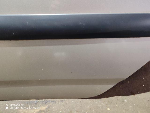 bontott TOYOTA COROLLA VERSO Bal hátsó Ajtó (Részeivel)