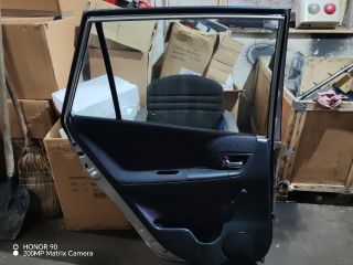 bontott TOYOTA COROLLA VERSO Bal hátsó Ajtó (Részeivel)