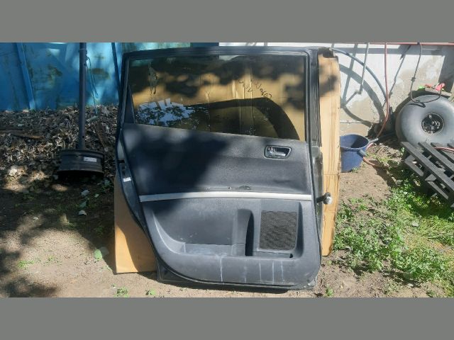 bontott TOYOTA COROLLA VERSO Bal hátsó Ajtó (Üres lemez)