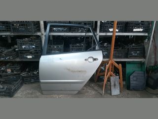 bontott TOYOTA COROLLA VERSO Bal hátsó Ajtó (Üres lemez)