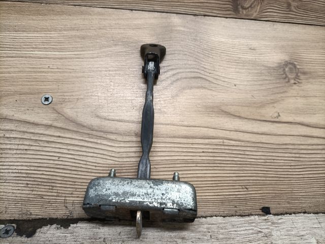 bontott TOYOTA COROLLA VERSO Bal hátsó Ajtóhatároló