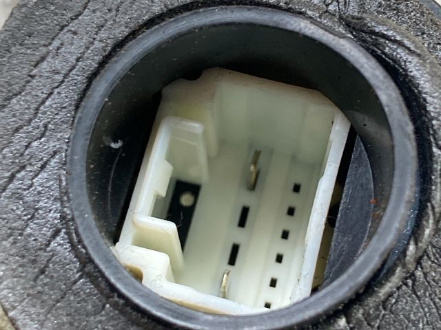 bontott TOYOTA COROLLA VERSO Bal hátsó Ajtózár