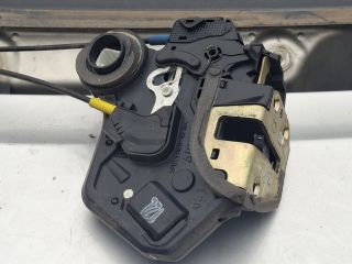 bontott TOYOTA COROLLA VERSO Bal hátsó Ajtózár