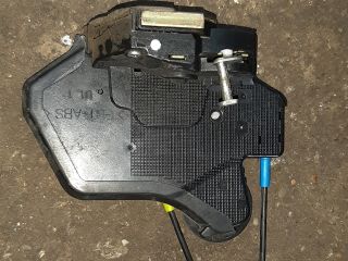 bontott TOYOTA COROLLA VERSO Bal hátsó Ajtózár