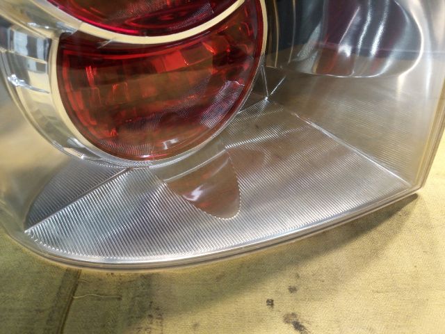 bontott TOYOTA COROLLA VERSO Bal Hátsó Lámpa