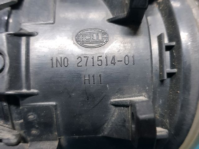 bontott TOYOTA COROLLA VERSO Bal Ködfényszóró