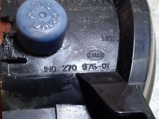 bontott TOYOTA COROLLA VERSO Bal Ködfényszóró