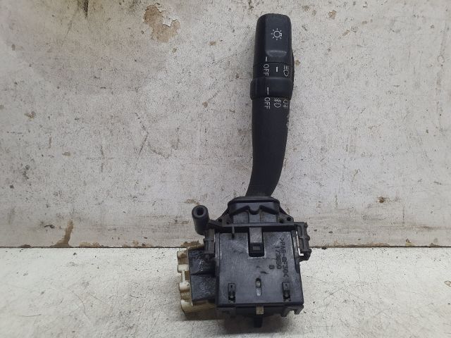 bontott TOYOTA COROLLA VERSO Bal Kormánykapcsoló Irányjelző