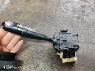 bontott TOYOTA COROLLA VERSO Bal Kormánykapcsoló Irányjelző