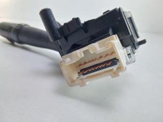 bontott TOYOTA COROLLA VERSO Bal Kormánykapcsoló Irányjelző