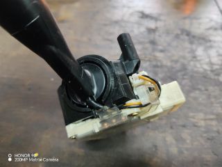 bontott TOYOTA COROLLA VERSO Bal Kormánykapcsoló Irányjelző