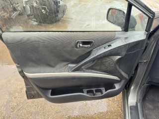 bontott TOYOTA COROLLA VERSO Bal Napellenző