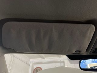 bontott TOYOTA COROLLA VERSO Bal Napellenző