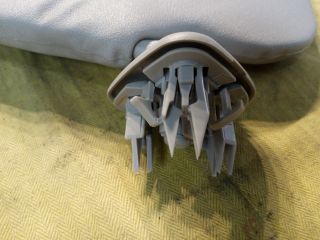 bontott TOYOTA COROLLA VERSO Bal Napellenző