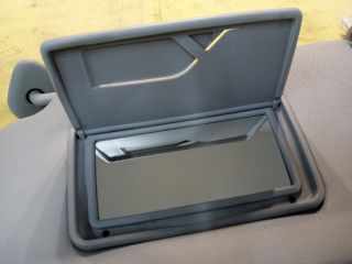 bontott TOYOTA COROLLA VERSO Bal Napellenző