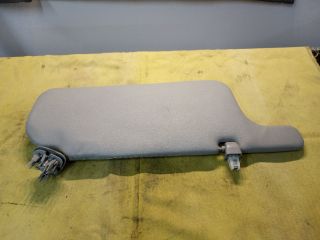 bontott TOYOTA COROLLA VERSO Bal Napellenző