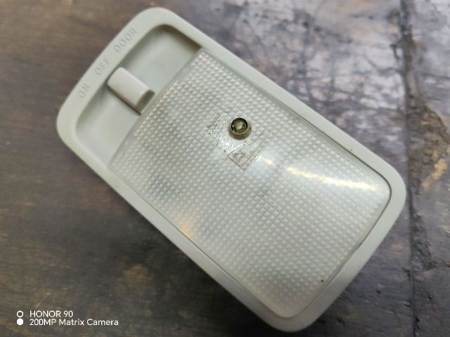 bontott TOYOTA COROLLA VERSO Beltér Világítás Hátsó