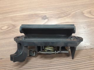 bontott TOYOTA COROLLA VERSO Csomagtér Nyitó Kar / Gomb