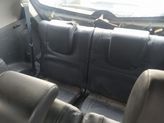 bontott TOYOTA COROLLA VERSO Csomagtérajtó Gumikéder