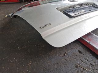 bontott TOYOTA COROLLA VERSO Csomagtérajtó (Részeivel)