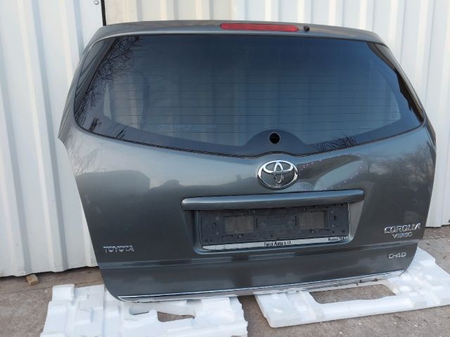 bontott TOYOTA COROLLA VERSO Csomagtérajtó (Részeivel)