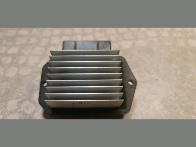 bontott TOYOTA COROLLA VERSO Előtét Ellenállás Fűtőmotor