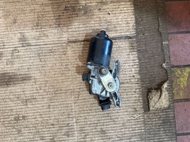 bontott TOYOTA COROLLA VERSO Első Ablaktörlő Motor