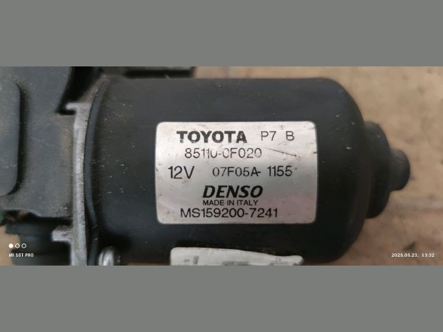 bontott TOYOTA COROLLA VERSO Első Ablaktörlő Motor