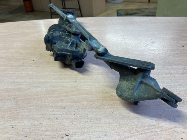 bontott TOYOTA COROLLA VERSO Első Ablaktörlő Szerkezet Motorral