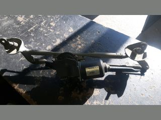 bontott TOYOTA COROLLA VERSO Első Ablaktörlő Szerkezet Motorral