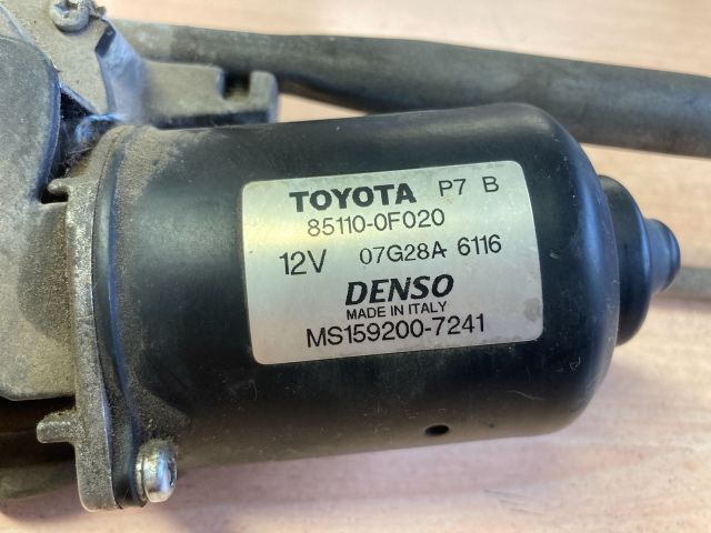 bontott TOYOTA COROLLA VERSO Első Ablaktörlő Szerkezet Motorral