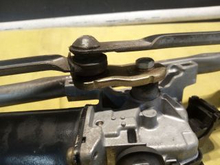 bontott TOYOTA COROLLA VERSO Első Ablaktörlő Szerkezet Motorral