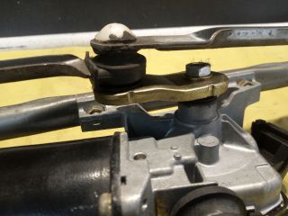 bontott TOYOTA COROLLA VERSO Első Ablaktörlő Szerkezet Motorral