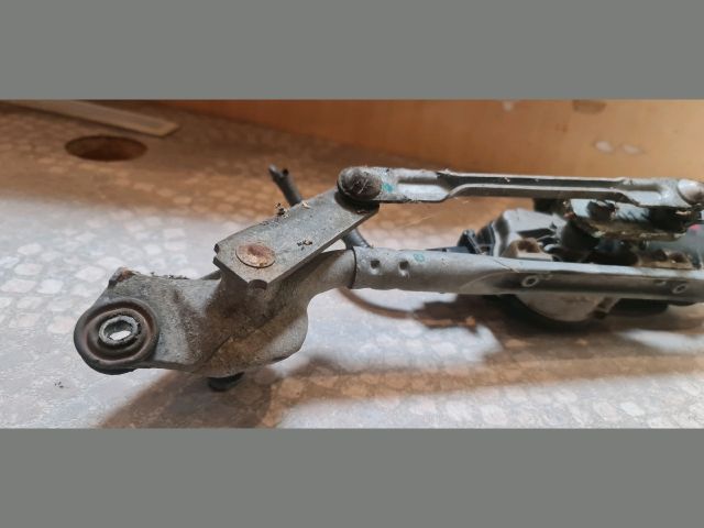 bontott TOYOTA COROLLA VERSO Első Ablaktörlő Szerkezet Motorral