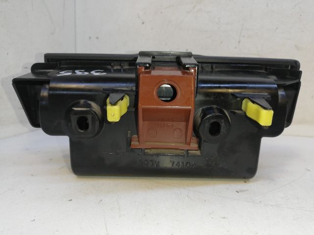 bontott TOYOTA COROLLA VERSO Első Hamutartó