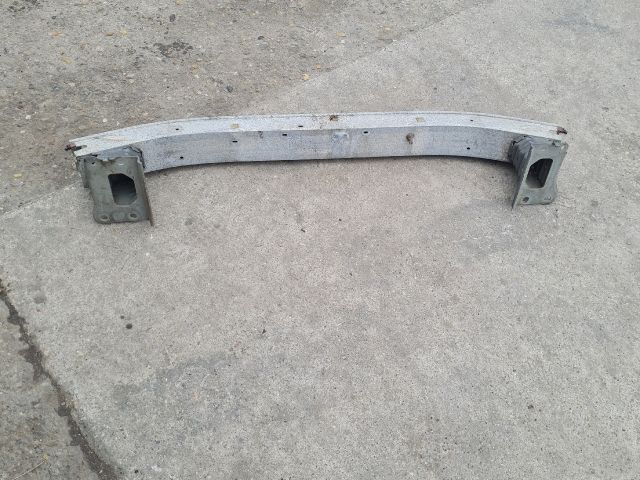 bontott TOYOTA COROLLA VERSO Első Lökhárító Merevítő (Fém)