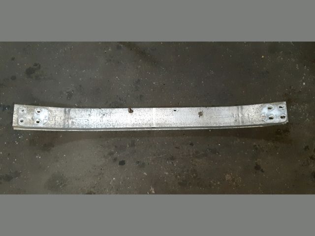 bontott TOYOTA COROLLA VERSO Első Lökhárító Merevítő (Fém)